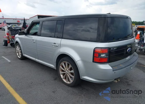2012 Ford Flex Titanium z USA, uszkodzony, nr VIN 2FMHK6DC8CBD19519
